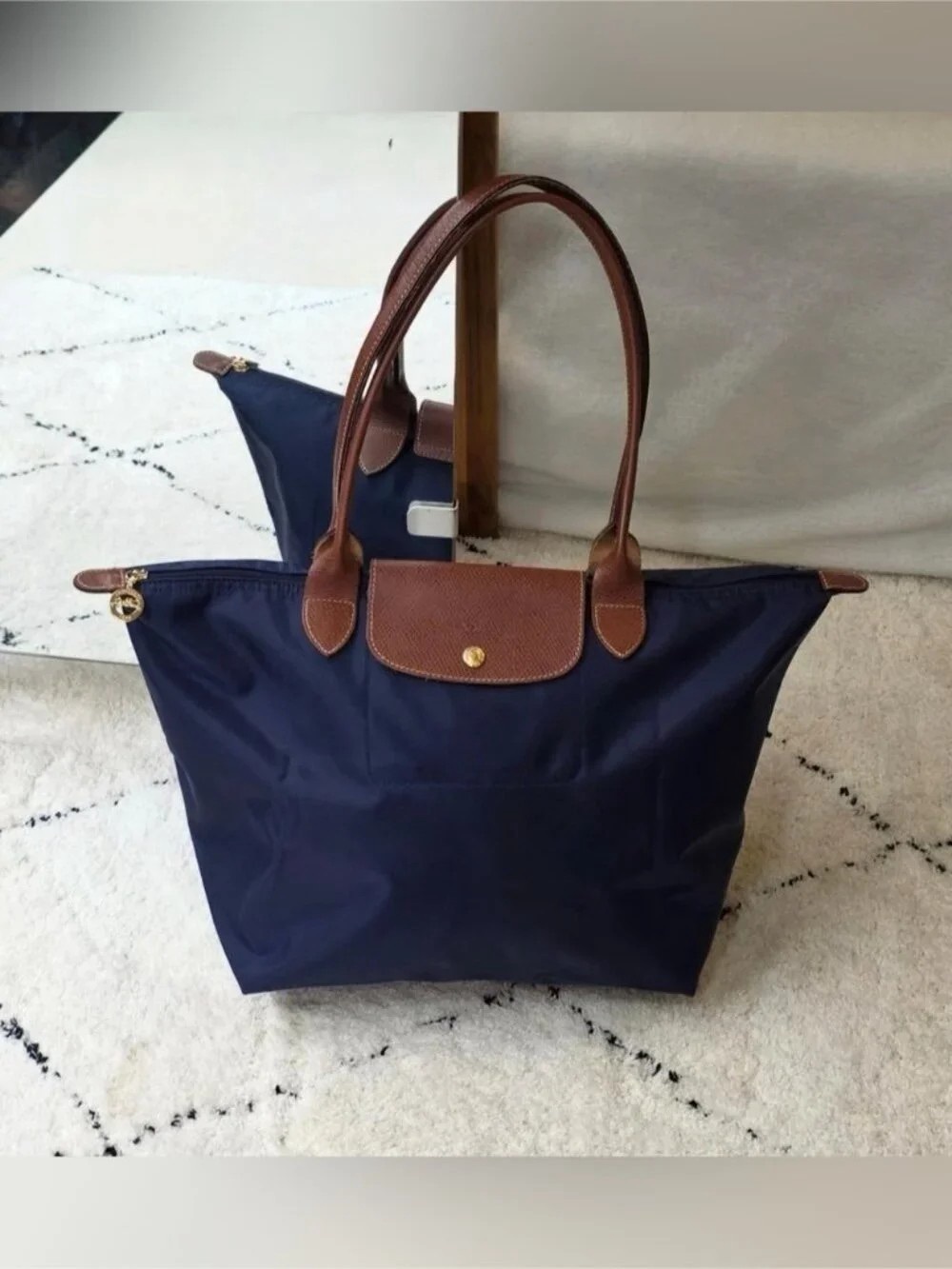 Longchamp Navy Blue Medium Tote Bag - Picture 3 of 6